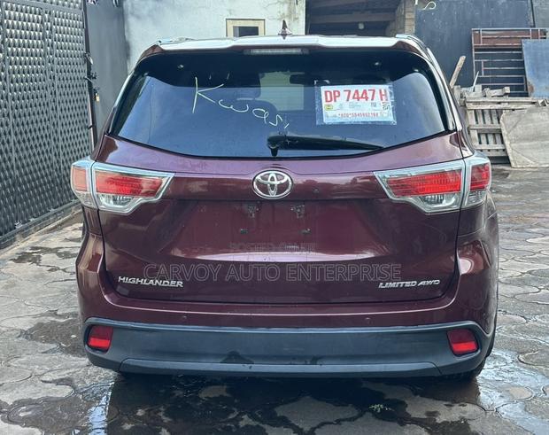 Toyota Highlander Limited V6 4x4 (3.5L 6cyl 6A) 2016 Maroon