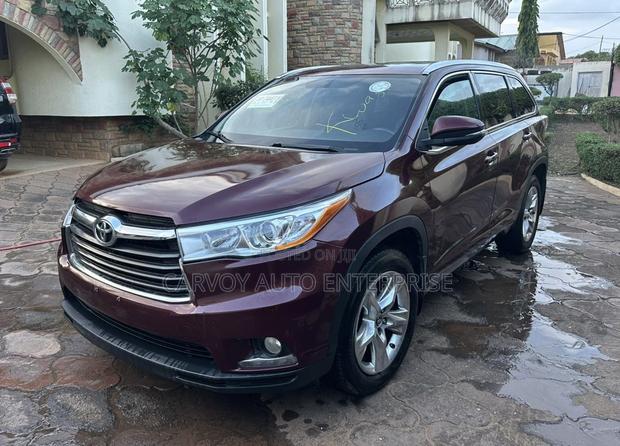 Toyota Highlander Limited V6 4x4 (3.5L 6cyl 6A) 2016 Maroon