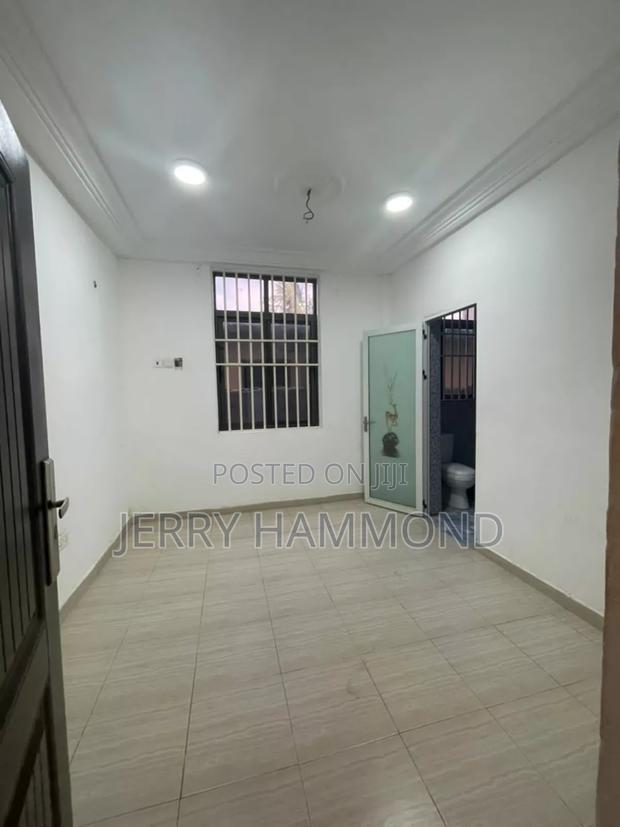 2bdrm Apartment in Addogonno for rent · Photo 2