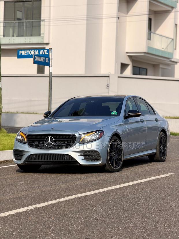 Mercedes-Benz E300 2018 Silver