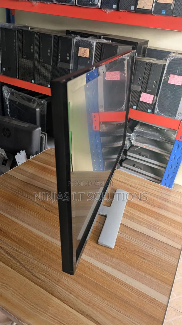 Acer Rt280k Monitor photo 5