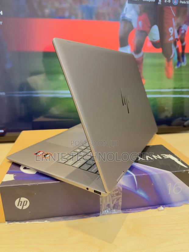 Laptop HP Envy X360 8GB AMD Ryzen 5 SSD 512GB photo 3