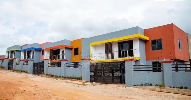 4bdrm House in K Fuseini Estate, Kumasi Metropolitan for sale