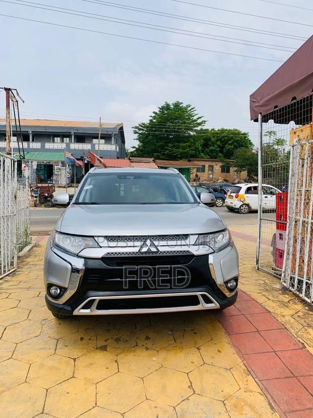 Mitsubishi Outlander SEL FWD 2020 Silver