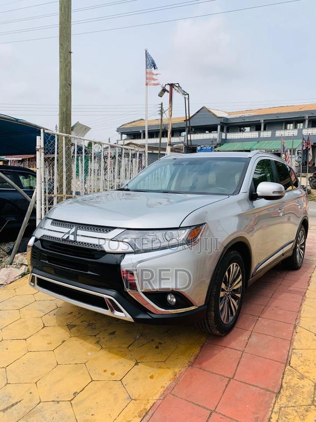 Mitsubishi Outlander SEL FWD 2020 Silver