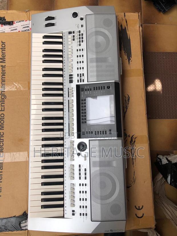 Yamaha S900 photo 2
