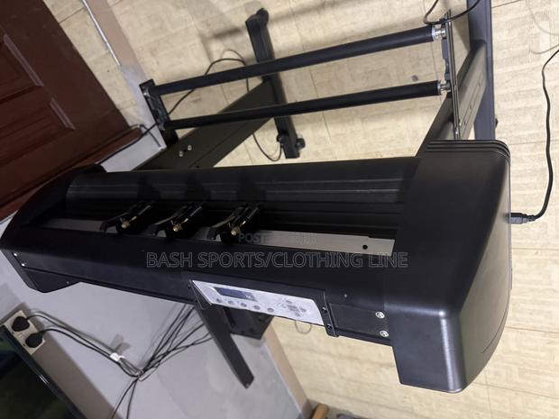 Yinghe 720 J/D Cutting Plotter