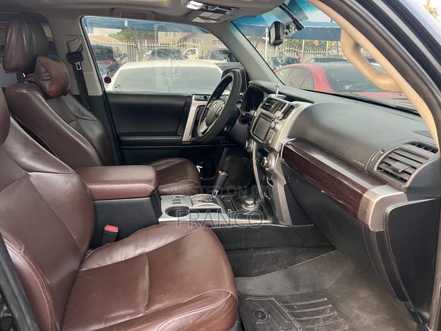 Toyota 4-Runner Limited 4x4 2018 Black