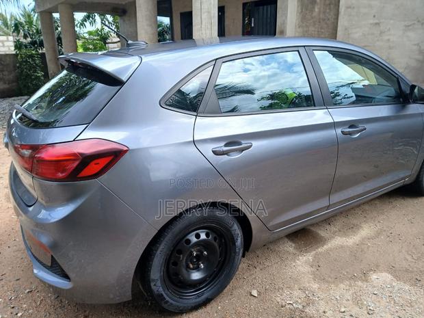 Hyundai Accent Limited 2018 Gray