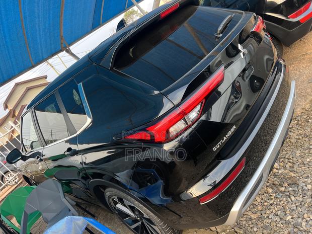 Mitsubishi Outlander SE Black Edition 2023 Black