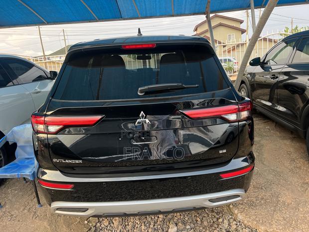 Mitsubishi Outlander SE Black Edition 2023 Black