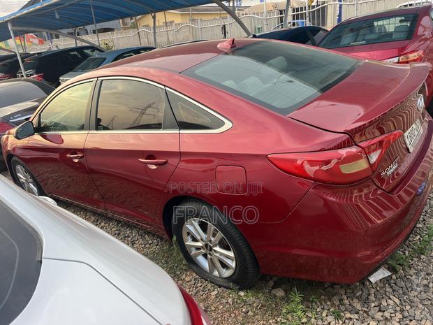 Hyundai Sonata ECO Sedan FWD (1.6L 4cyl 7A) 2016 Red