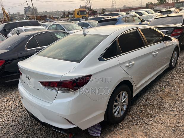Hyundai Sonata SE 2020 White