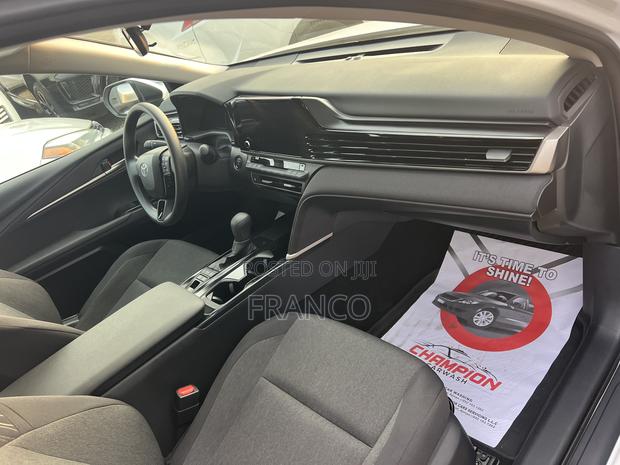 New Toyota Camry LE 2025 White