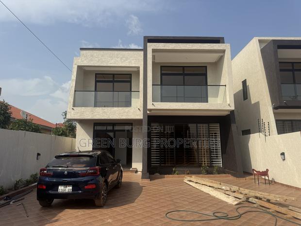 4bdrm House in Green, East Legon for sale photo 13