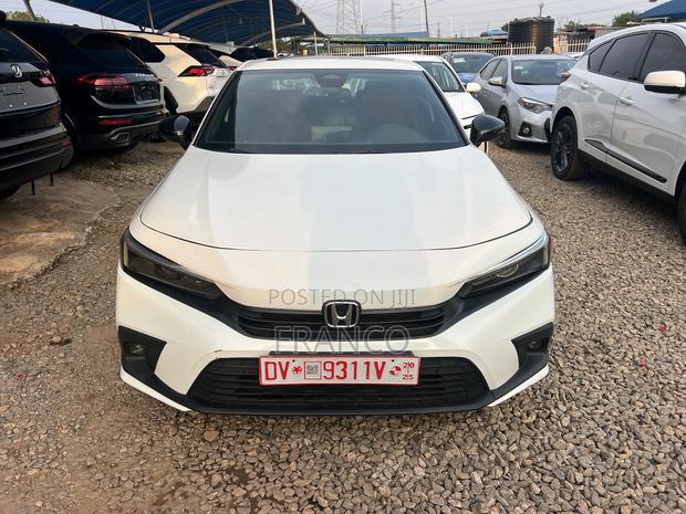 Honda Civic Sport CVT 2023 White