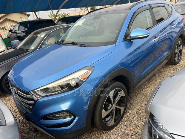Hyundai Tucson Limited AWD 2018 Blue