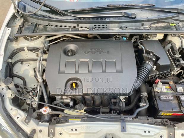 Toyota Corolla SE 4dr Sedan (1.8L 4cyl CVT) 2017 Teal