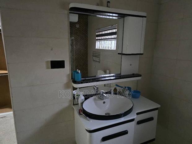 4bdrm House in West Legon for sale photo 3