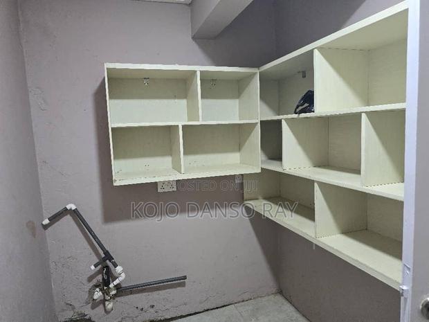 4bdrm House in West Legon for sale photo 11