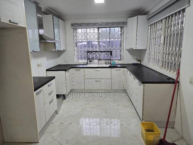 4bdrm House in West Legon for sale photo 12