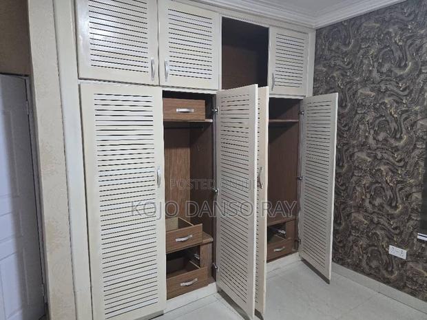4bdrm House in West Legon for sale photo 4