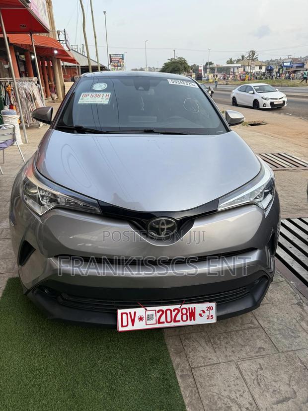 Toyota C-HR 2018 Gray