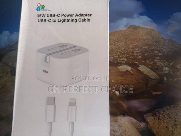 Premium Qual - iPhone Type C Fast - Charger, 3-pin photo 2