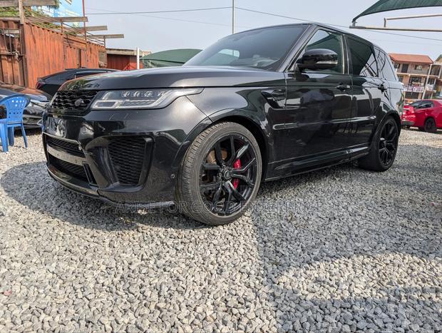 Land Rover Range Rover Sport SVR 4x4 2020 Black photo 3