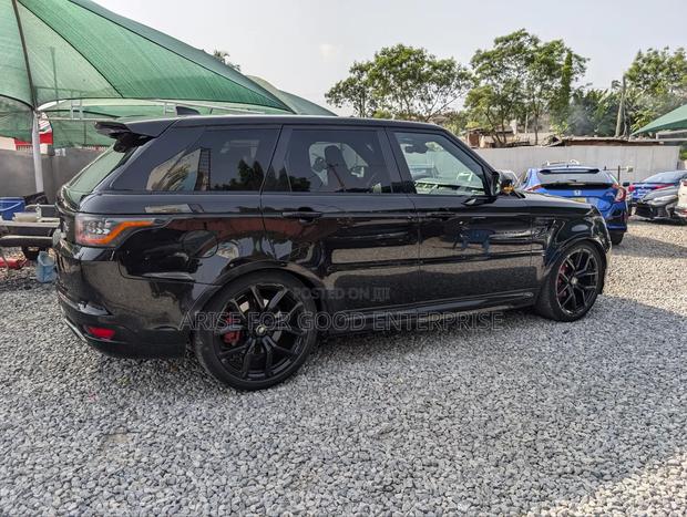 Land Rover Range Rover Sport SVR 4x4 2020 Black photo 5