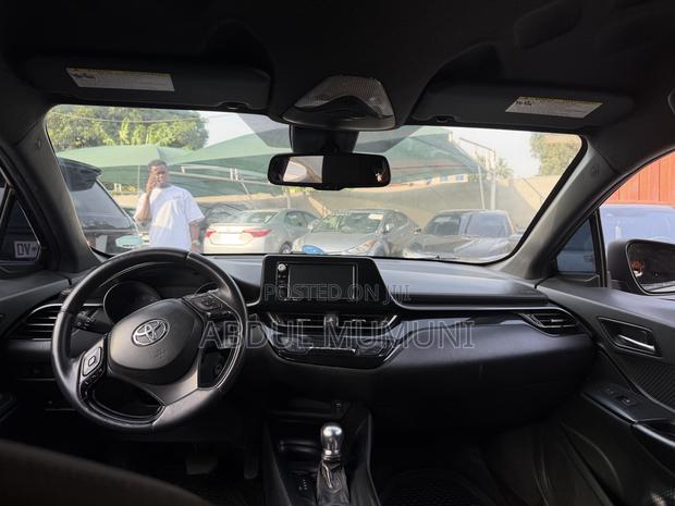 Toyota C-HR 2018 Black