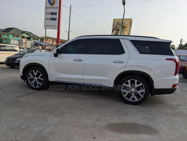 Hyundai Palisade Limited 2022 White photo 8