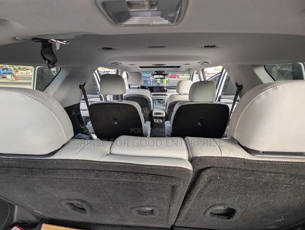 Hyundai Palisade Limited 2022 White photo 20