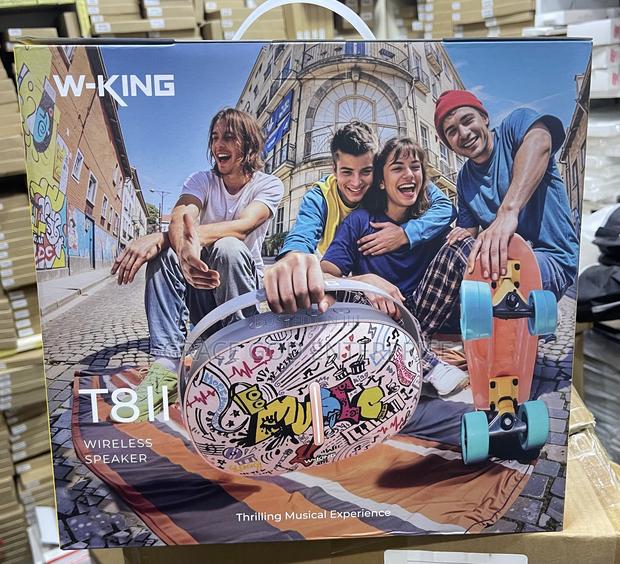 Original W-king T8ii Portable Loud Bluetooth Speaker(2nd Generation) photo 3