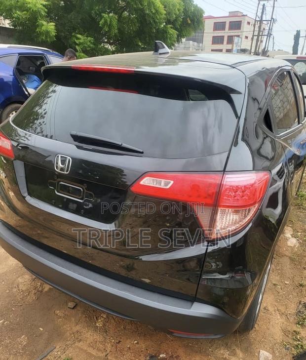 Honda HR-V 4dr SUV (1.5L 4cyl CVT) 2016 Black