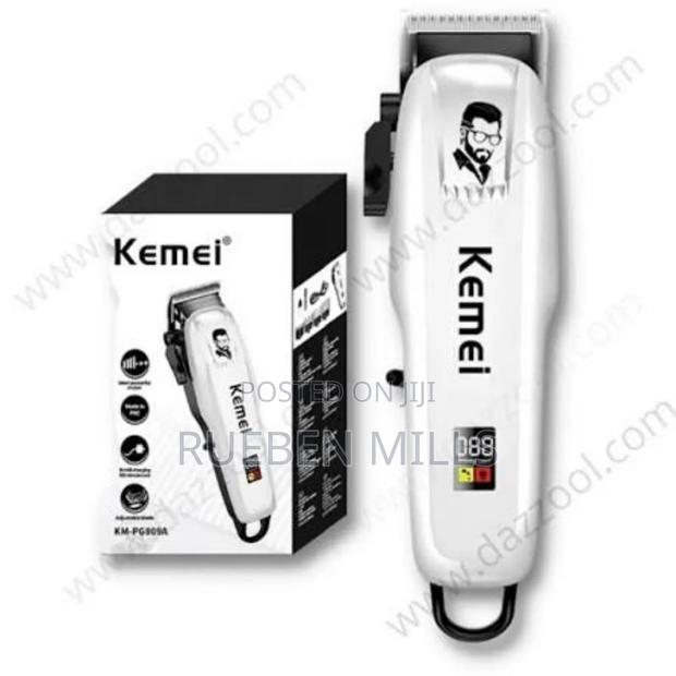 Kmpg809a Salon Quality Handy Wireless Barbering Machine Hair Clipper