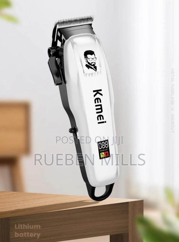 Kmpg809a Salon Quality Handy Wireless Barbering Machine Hair Clipper photo 2
