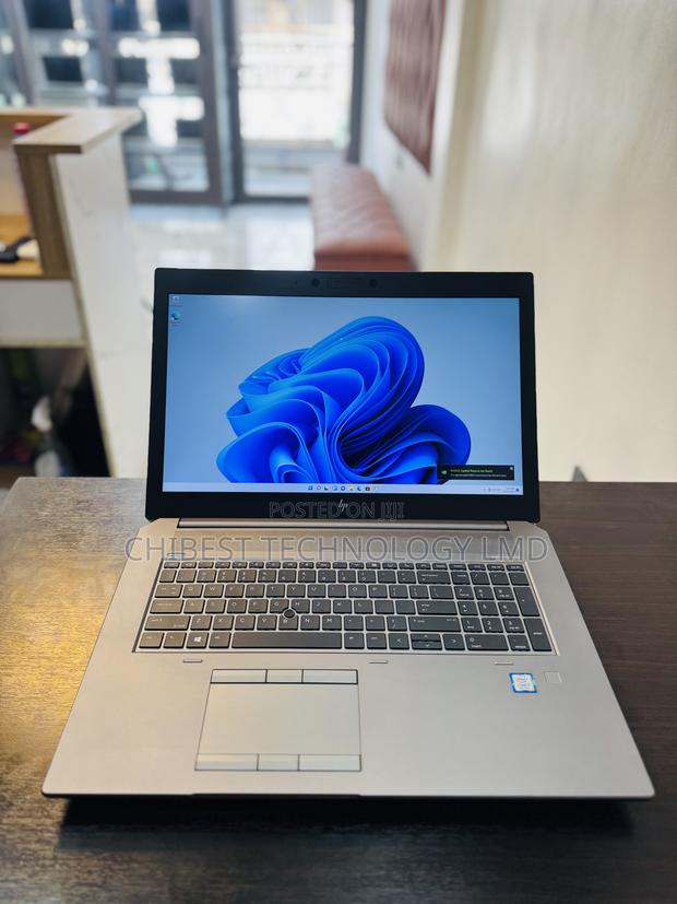Laptop HP ZBook 17 G6 16GB Intel Core i7 HDD+SSD 1.5T photo 3