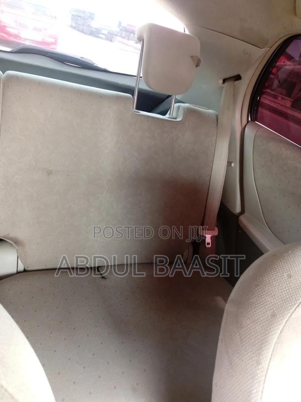 Toyota Vitz 1.3 AWD 5dr 2011 Silver