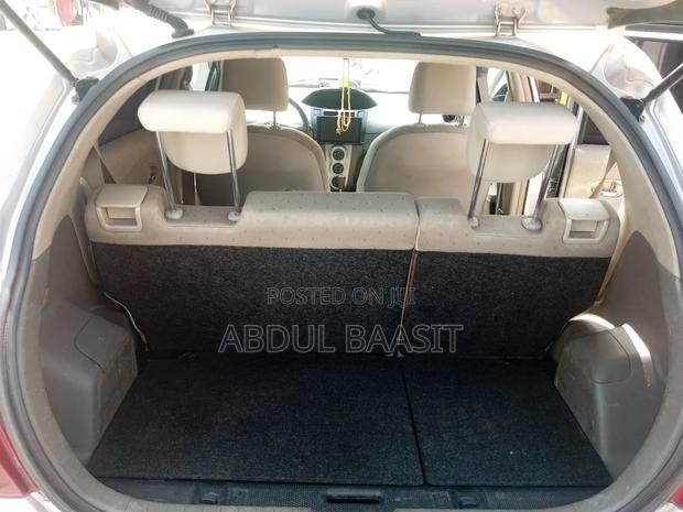 Toyota Vitz 1.3 AWD 5dr 2011 Silver