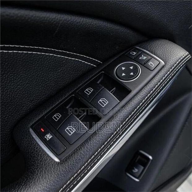 Mercedes Benz C250 (W204-205) 13-14 photo 2
