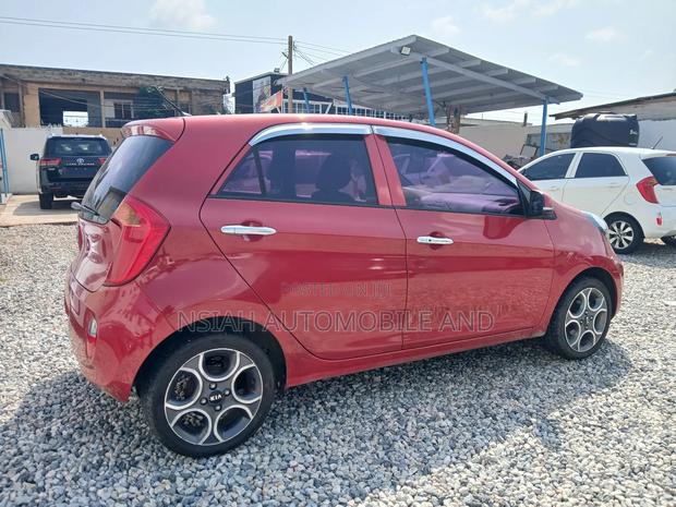 Kia Morning 2013 Red