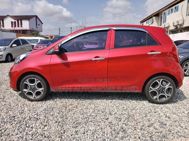 Kia Morning 2013 Red