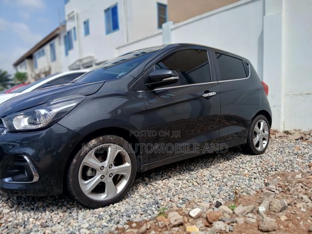 Chevrolet Spark LS CVT 2017 Gray