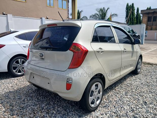 Kia Morning 2014 Off white