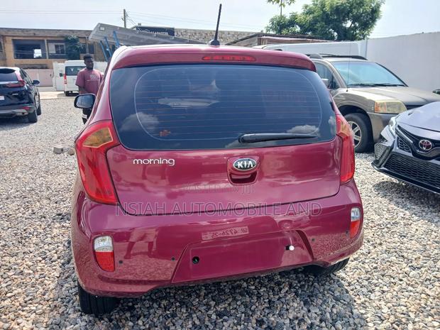 Kia Morning 2013 Pink