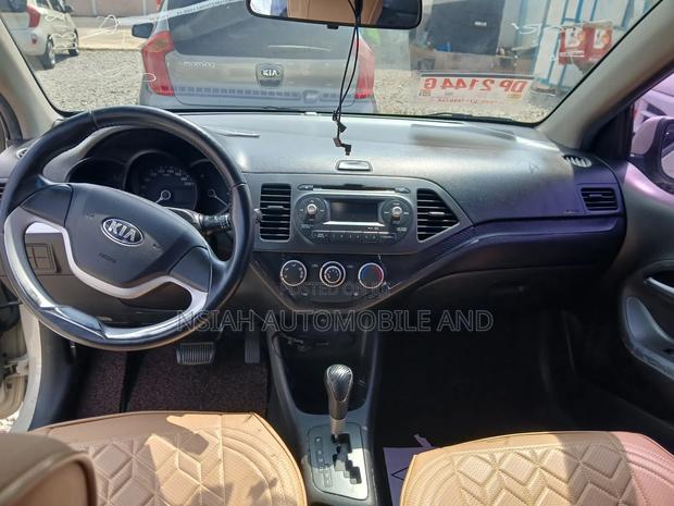 Kia Morning 2013 Pink