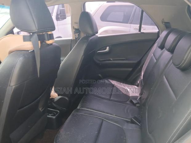 Kia Morning 2013 Pink