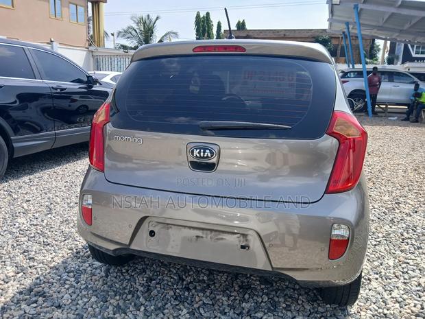 Kia Morning 2015 Gray