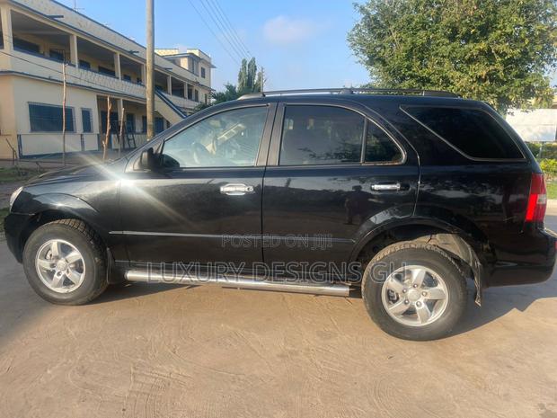 Kia Sorento 2009 Black photo 5